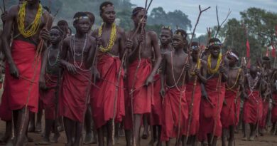 Vaehleketeleriwa vanharhu va khomiwa endzhaku ko yisa vanhu hi nkanu exikolweni xo yimbisa